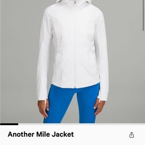 Lululemon another mile down jacket white size 6